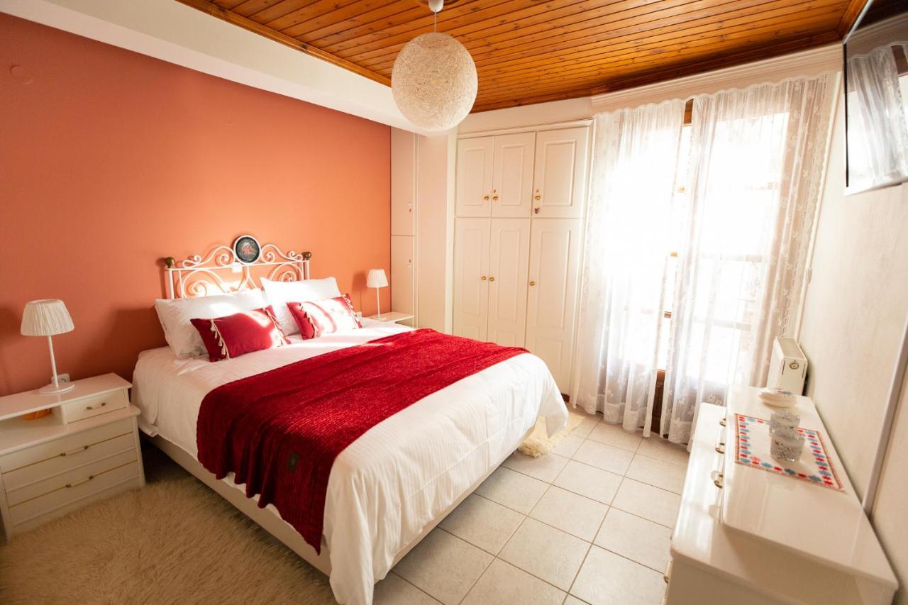 Apartment Kouros Delphi Екстер'єр фото