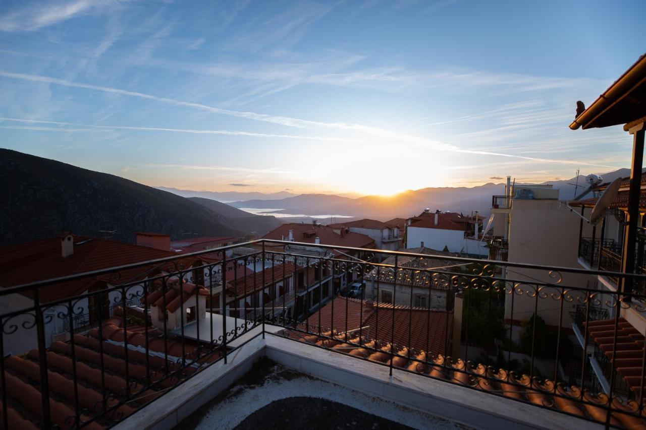 Apartment Kouros Delphi Екстер'єр фото